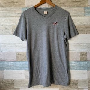 Men's Hollister V Neck T Shirt Size Large